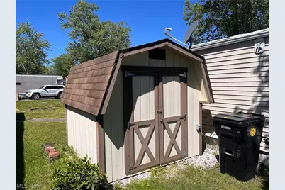 12860 Mayfield Road #42, Chardon, OH 44024 - Photo 31