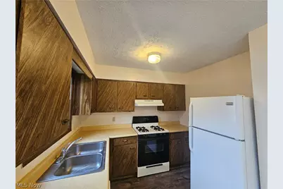 501 N Park Drive, Ravenna, OH 44266 - Photo 27