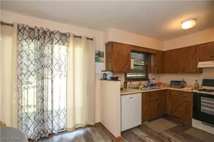 501 N Park Dr, Ravenna, OH 44266 - Photo 9