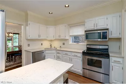 14914 Lake Avenue, Oakwood, OH 44107 - Photo 5