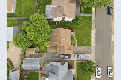 1207 Havana Place NE, Canton, OH 44714 - Photo 35