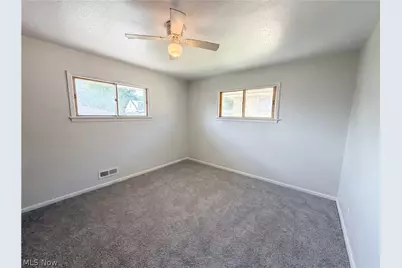 13606 Carpenter Road, Loveland, OH 44125 - Photo 11