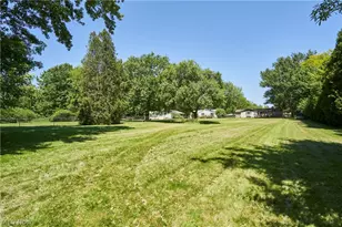 1160 Ivy St NW, North Canton, OH 44720 - Photo 23