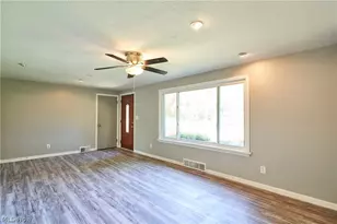1160 Ivy St NW, North Canton, OH 44720 - Photo 3