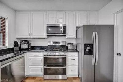 32321 Lake Shore Boulevard, Willowick, OH 44095 - Photo 21