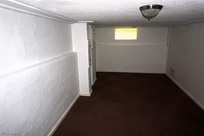 19715 Cherokee Avenue, Loveland, OH 44119 - Photo 17