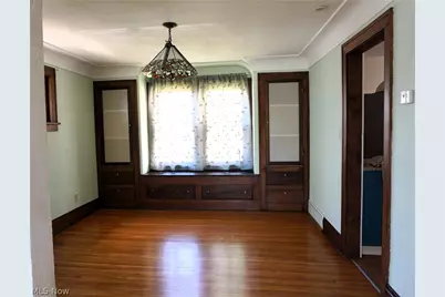 19715 Cherokee Avenue, Loveland, OH 44119 - Photo 7