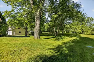 2690 S Canfield-Niles Rd, Youngstown, OH 44515 - Photo 39