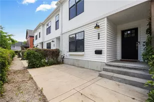 2059 W 34th Pl, Loveland, OH 44113 - Photo 27