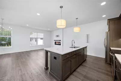 2059 W 34th Place, Loveland, OH 44113 - Photo 7