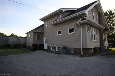 5757 Pearl Road, Parma, OH 44129 - Photo 25