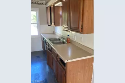4386 W 48th Street, Loveland, OH 44144 - Photo 7