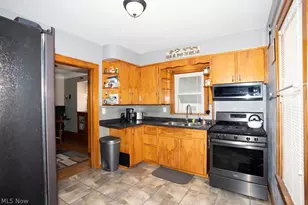 213 Como St, Struthers, OH 44471 - Photo 7