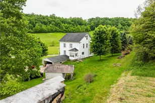 6587 Barkley Rd, Uhrichsville, OH 44683 - Photo 15