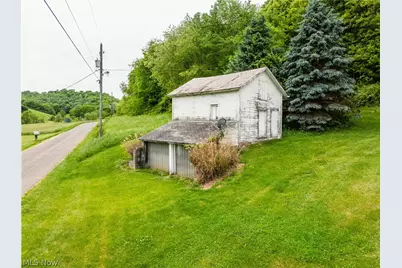 6587 Barkley Road, Uhrichsville, OH 44683 - Photo 11