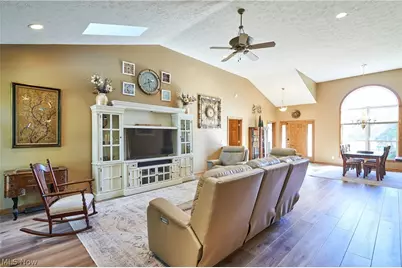 4068 Forest Run Circle, Medina, OH 44256 - Photo 5