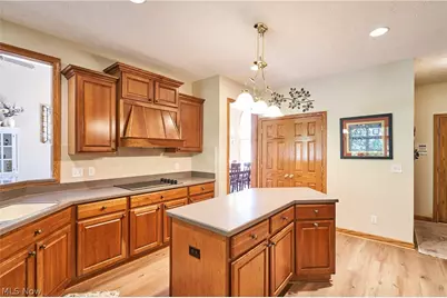 4068 Forest Run Circle, Medina, OH 44256 - Photo 9