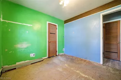 2670 Robindale Avenue, Akron, OH 44312 - Photo 29