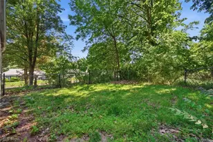 2670 Robindale Ave, Akron, OH 44312 - Photo 35