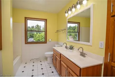 120 Windermere Drive, St Clairsville, OH 43950 - Photo 17
