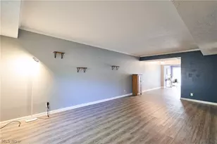51 Nottoway Ct, Akron, OH 44313 - Photo 7