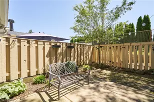 51 Nottoway Ct, Akron, OH 44313 - Photo 23