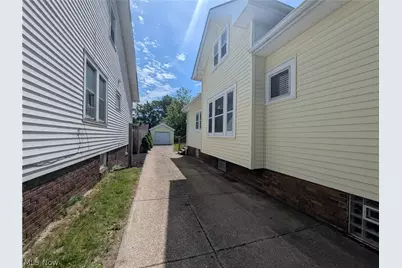 3661 W 134th Street, Loveland, OH 44111 - Photo 3