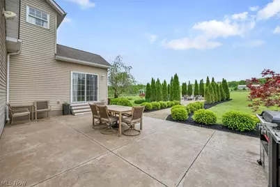 14353 Radcliffe Road, Chardon, OH 44024 - Photo 7