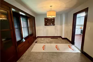 458 Crestwood Ave, Akron, OH 44302 - Photo 5