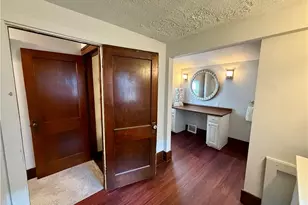 458 Crestwood Ave, Akron, OH 44302 - Photo 13