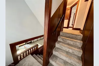 458 Crestwood Avenue, Akron, OH 44302 - Photo 11