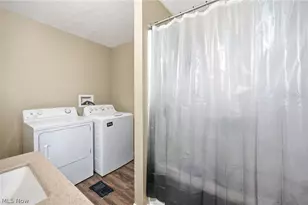 388 Prospect St, Wellington, OH 44090 - Photo 17