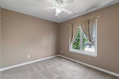 5043 Violet Knoll Avenue NE, Canton, OH 44705 - Photo 33