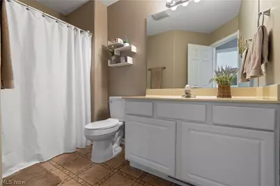 5043 Violet Knoll Avenue NE, Canton, OH 44705 - Photo 25