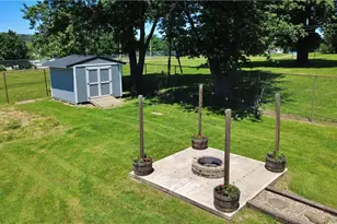1049 S Luck Ave, Zanesville, OH 43701 - Photo 3