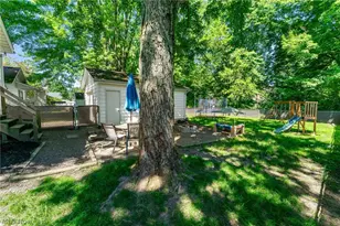 19 Nesbitt St, Poland, OH 44514 - Photo 15