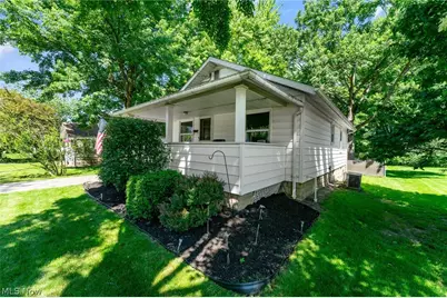 19 Nesbitt Street, Poland, OH 44514 - Photo 17