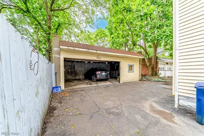 2036 Lark Street, Oakwood, OH 44107 - Photo 23