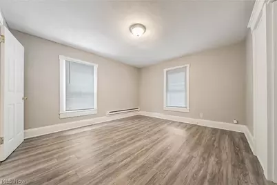 2036 Lark Street, Oakwood, OH 44107 - Photo 17