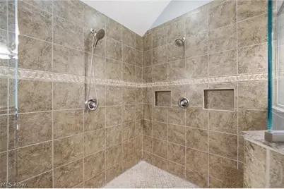 255 Pamilla Circle, Avon Lake, OH 44012 - Photo 31