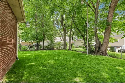 214 Kenwick Drive, Akron, OH 44313 - Photo 35