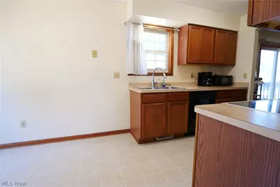 4404 W 53rd Street, Loveland, OH 44144 - Photo 5