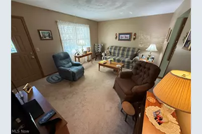 441 Esther Court NW, New Philadelphia, OH 44663 - Photo 5