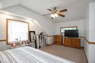 2324 Suncrest Dr, Cuyahoga Falls, OH 44221 - Photo 27