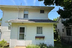 1018 Foster Ave, Cambridge, OH 43725 - Photo 5