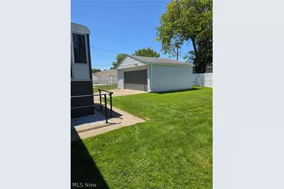 3992 W 176th Street, Loveland, OH 44111 - Photo 5