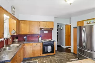 225 24th St NW, Barberton, OH 44203 - Photo 11