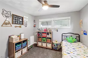 225 24th St NW, Barberton, OH 44203 - Photo 21