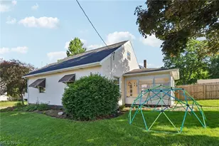 225 24th St NW, Barberton, OH 44203 - Photo 39