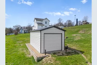 110 Dewey Avenue, Freeport, OH 43973 - Photo 27